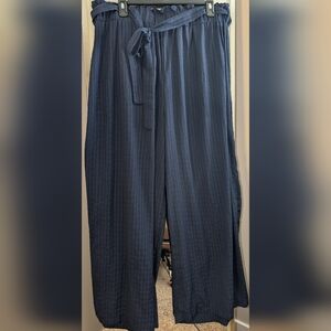 Navy Textured Wide-Leg Pants